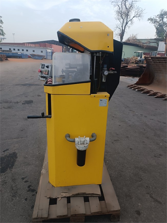 K-8398 Bit Grinder BQ3