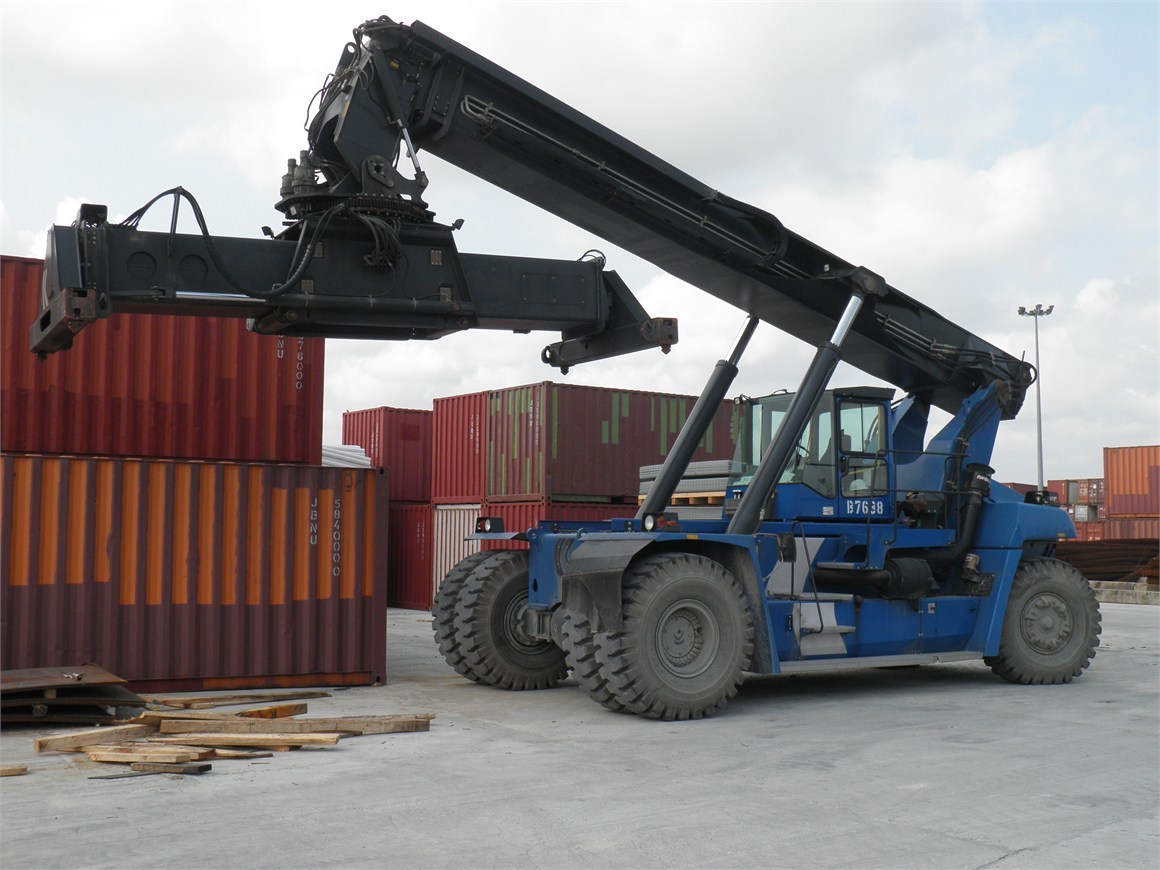 B-7638 Container Reachstacker 42to.
