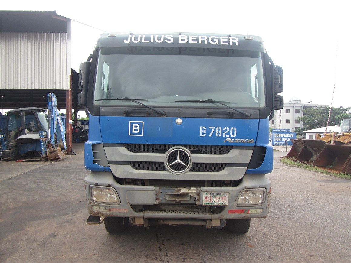 B-7820 Truck Rear Tipper 14m³ 3331 6x4