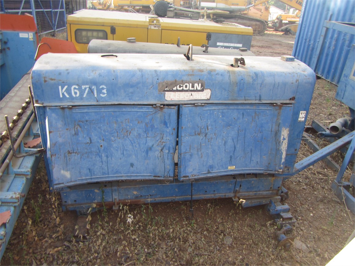 K-6713 Welding Machine Diesel SAE400