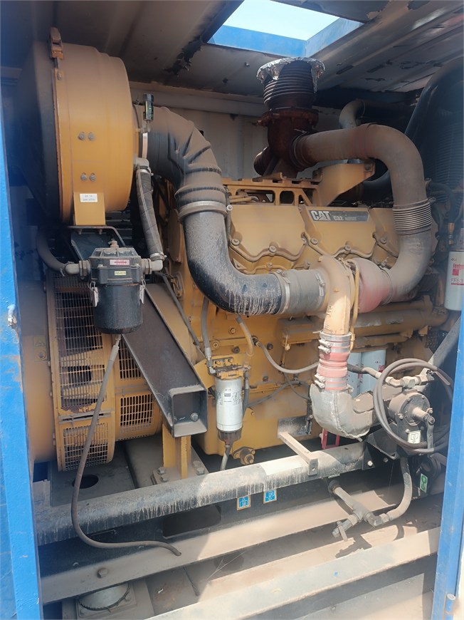 G-2912 Generator Diesel 910 kVA
