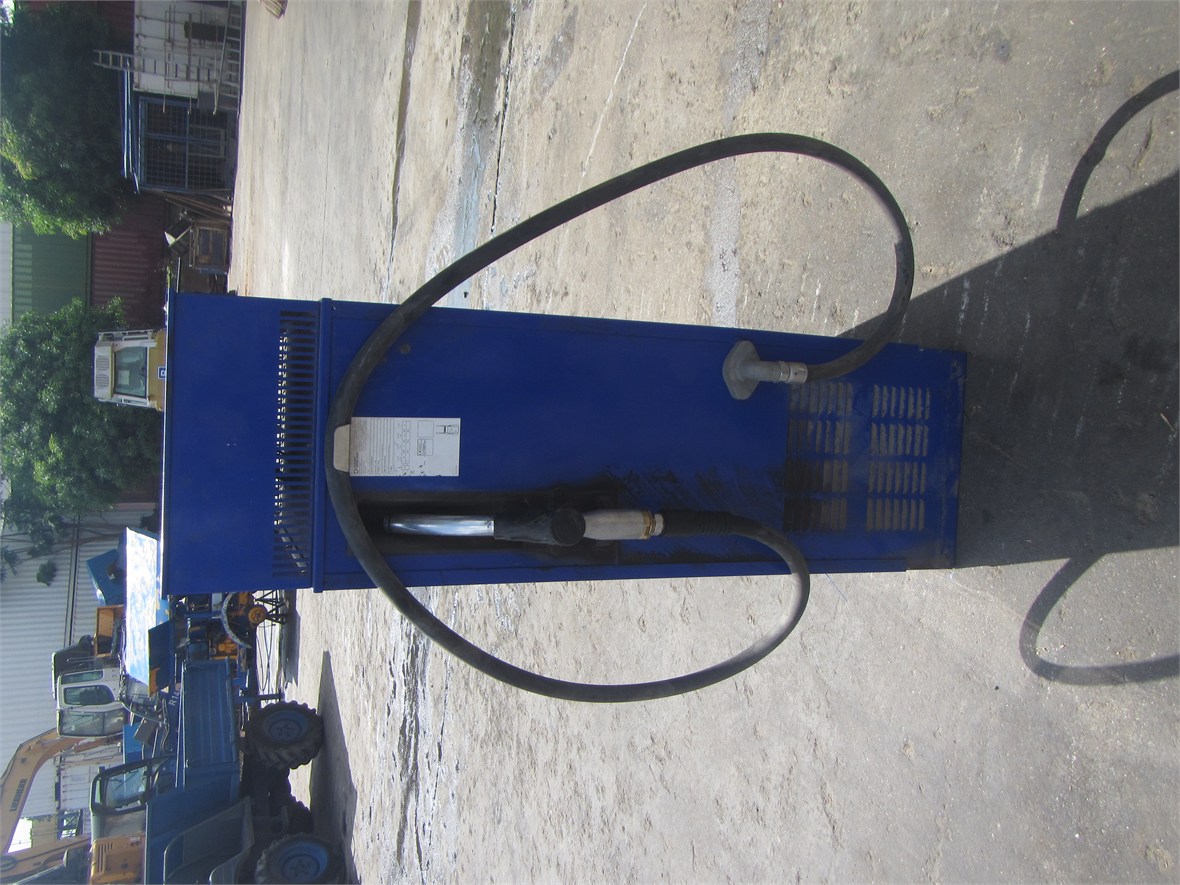 D-3037 Diesel Filling Station Car Endura