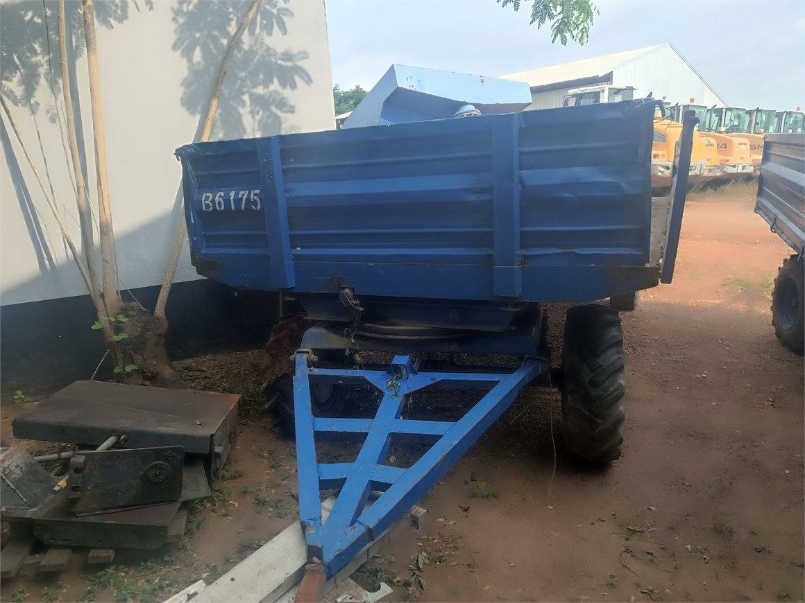 B-6175 Platform Steering Trailer 8to.