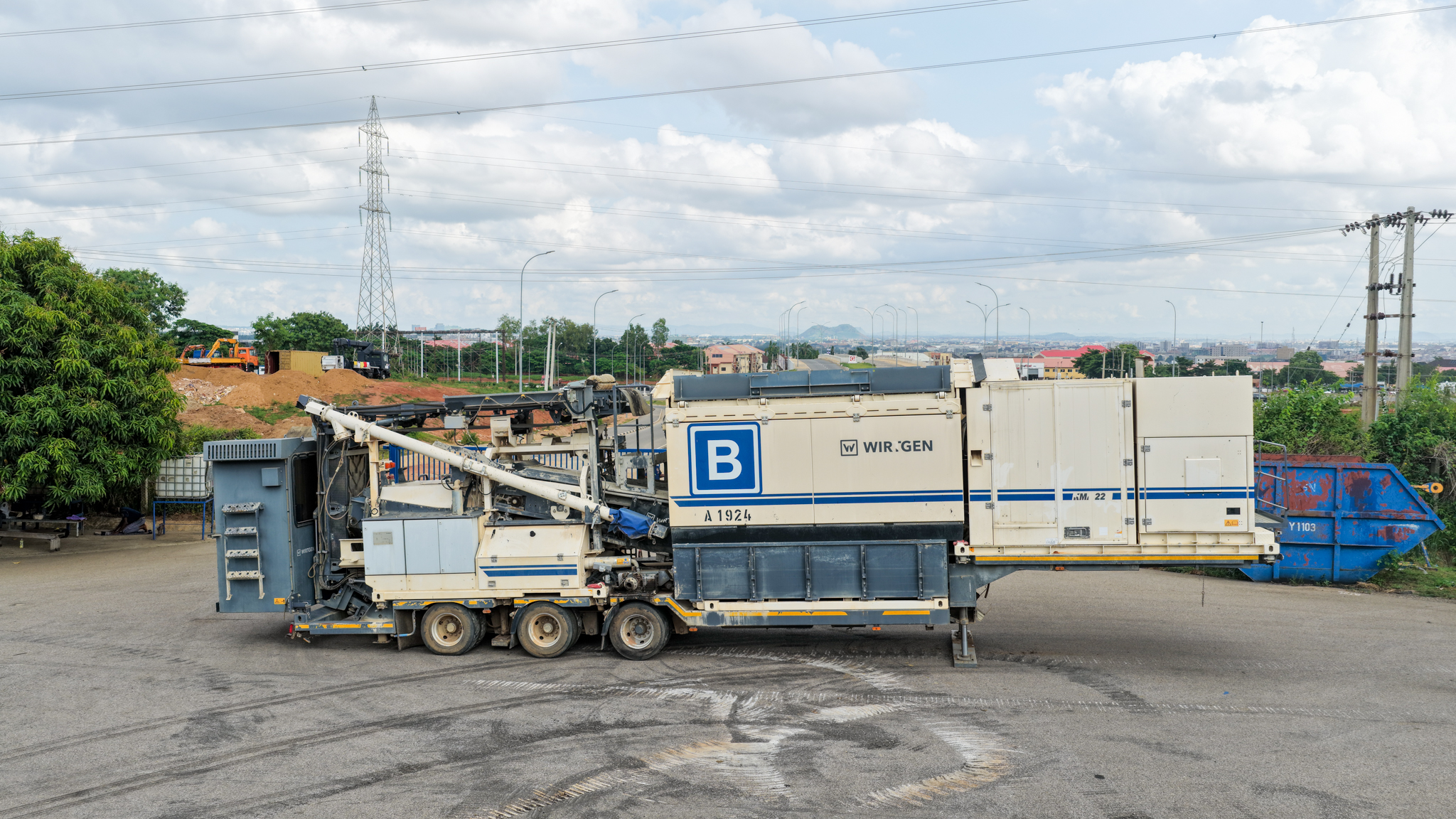 A-1924 Asphalt Mobile Cold Recycling Mixing Plant KMA220