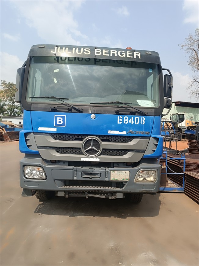 B-8408 Truck Tractor Semi-Trailer 2031 4x2