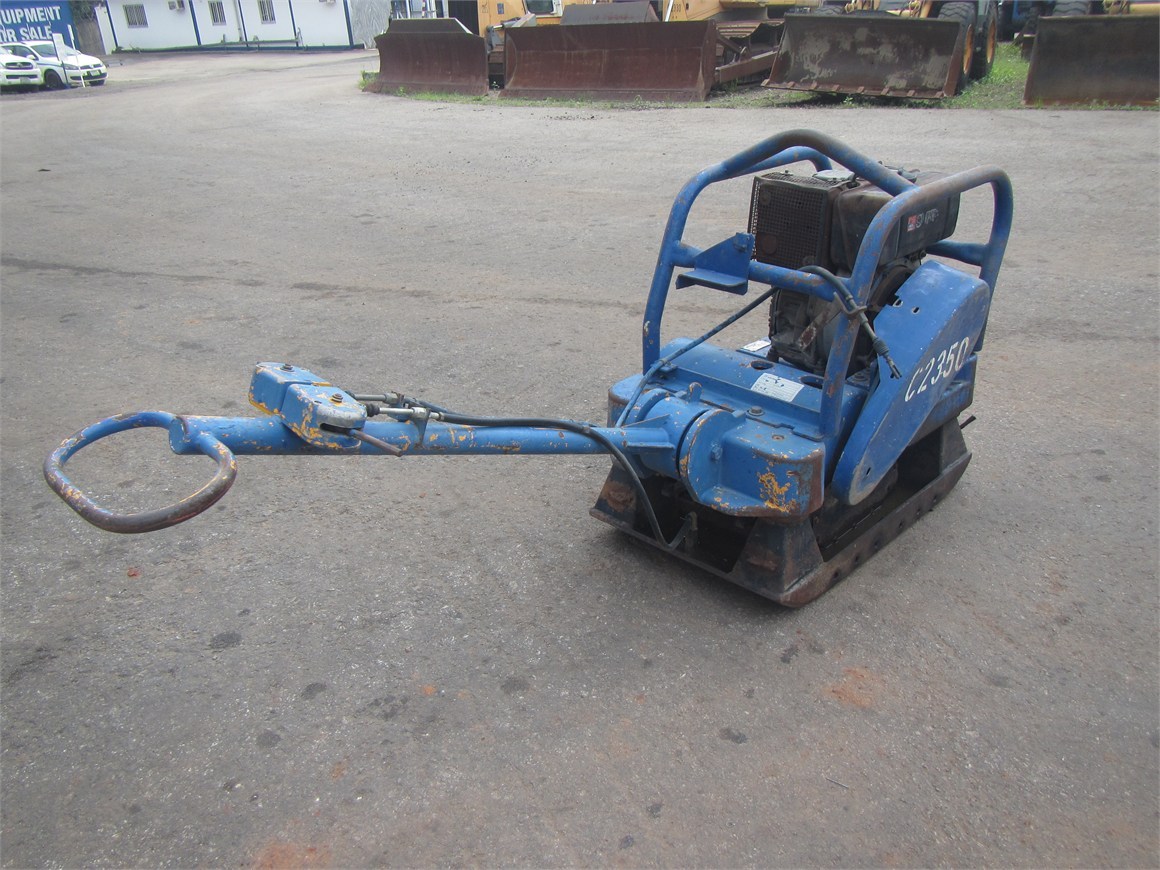 C-2350 Vibrating Plate 620 kg ATS6002