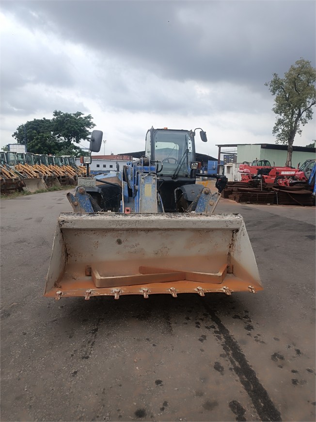 B-7695 RT Telescopic Forklift 535-125