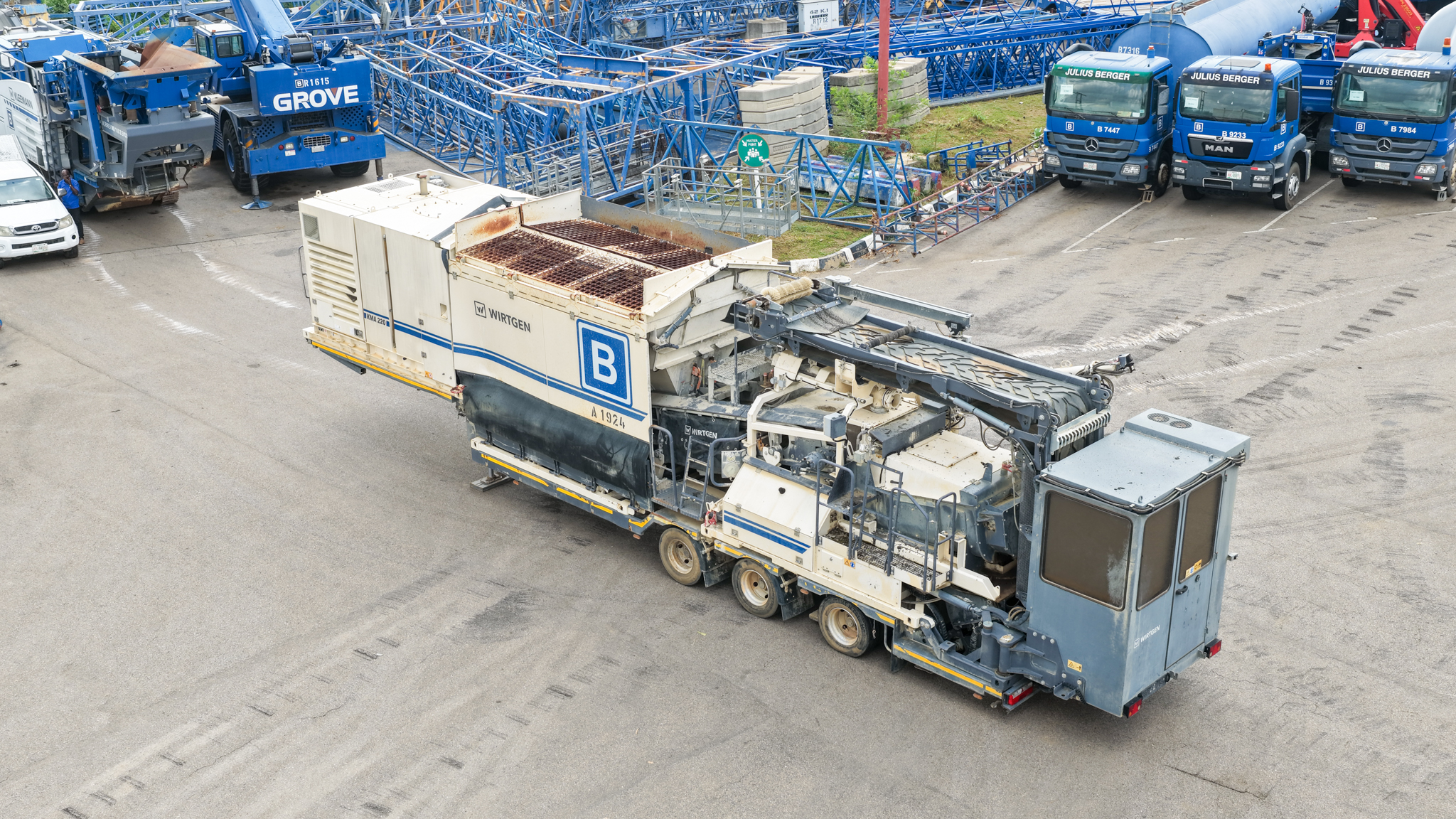 A-1924 Asphalt Mobile Cold Recycling Mixing Plant KMA220