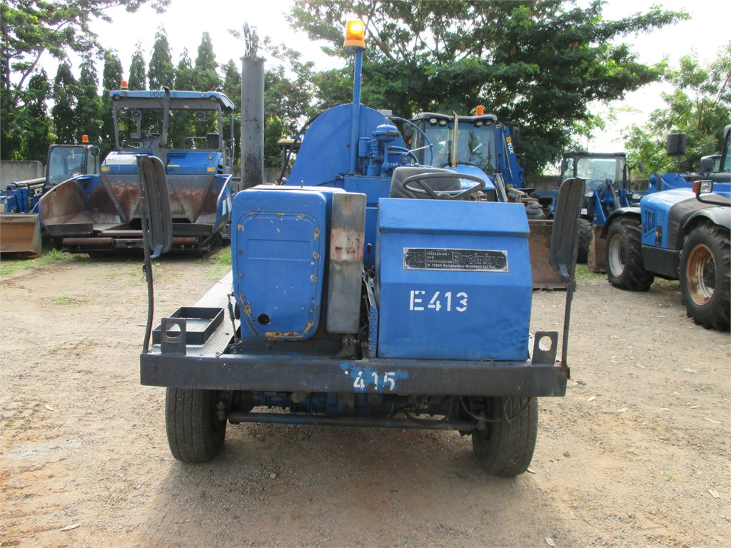 E-413 Mobile Asphalt Bitumen Sprayer 1m³ 1200S
