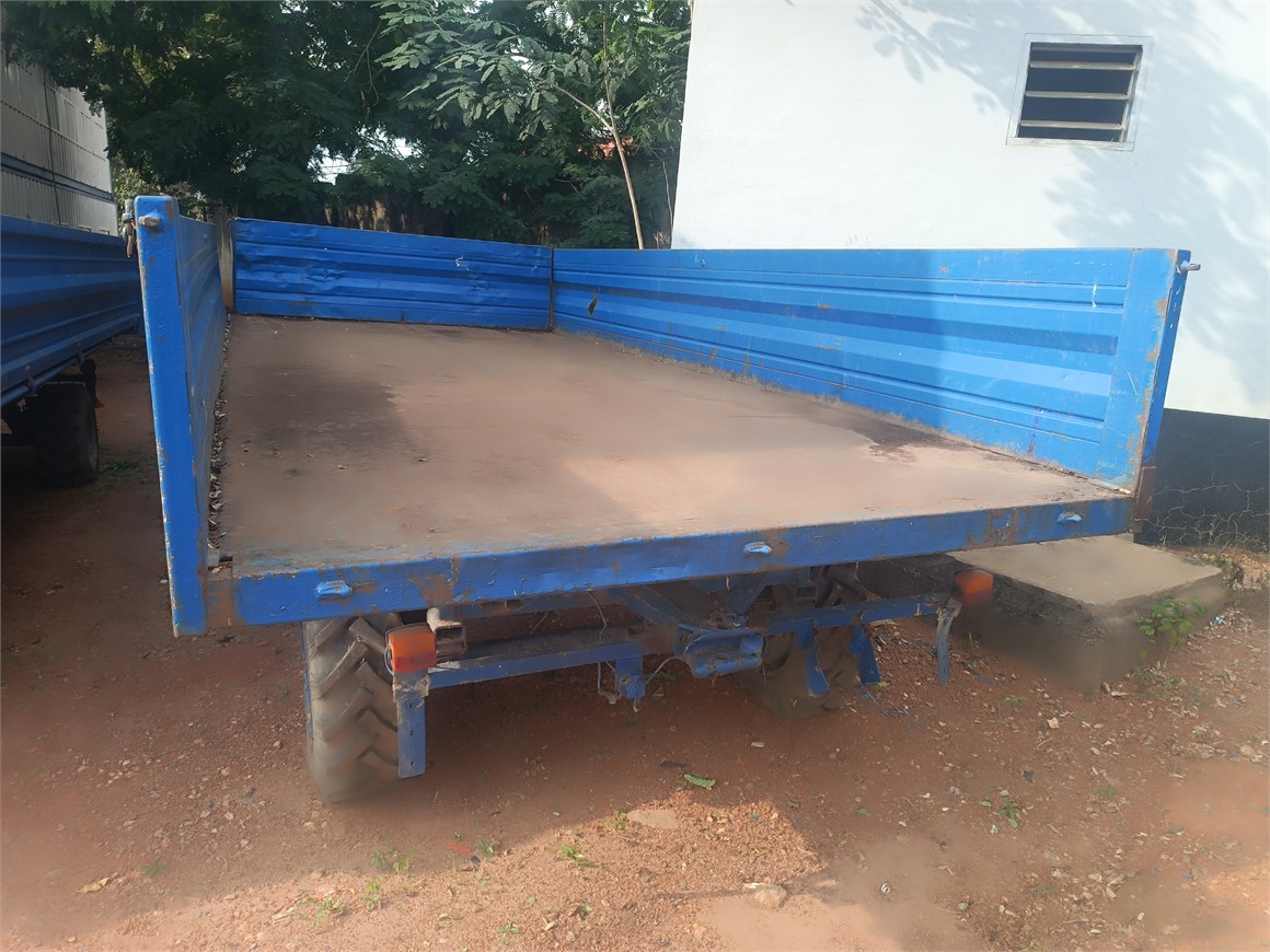 B-6172 Platform Steering Trailer 8to.
