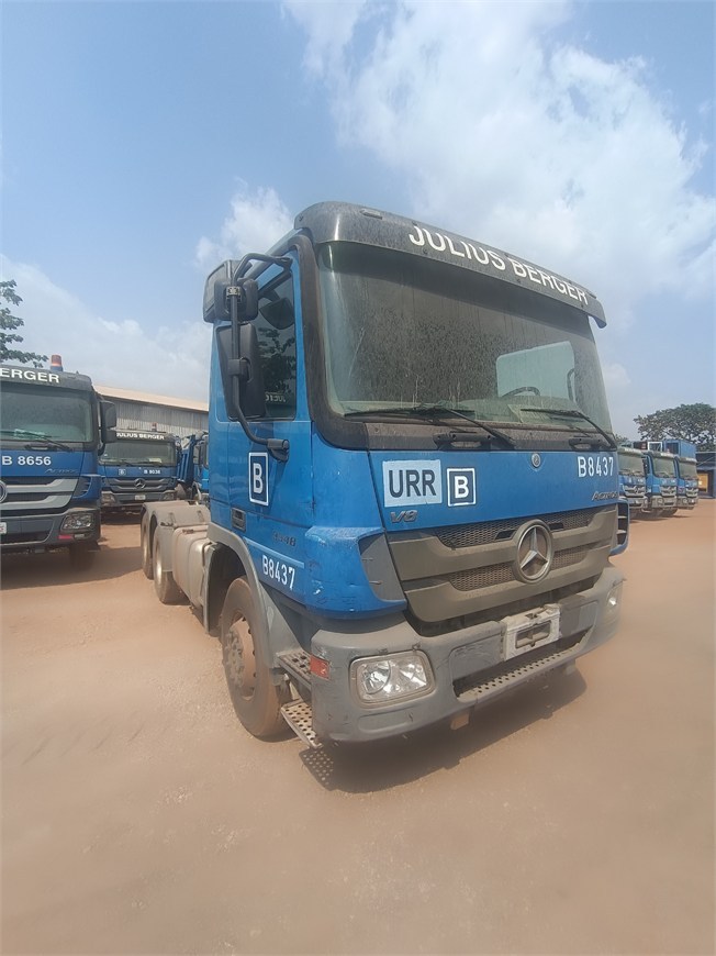 B-8437 Truck Tractor Semi-Trailer 3348M 6x4