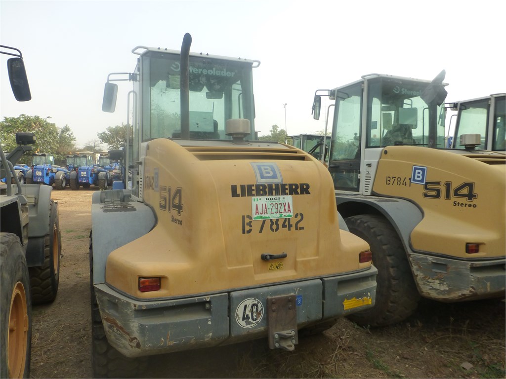 B-7842 EM Tool Carrier L514 1.4m³ & Fork B-7842 EM Tool Carrier L514 1.4m³ & Fork