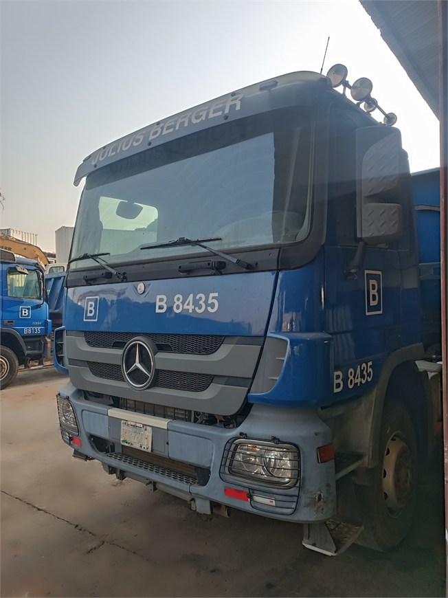 B-8435 Truck Tractor Semi-Trailer 3348M 6x4