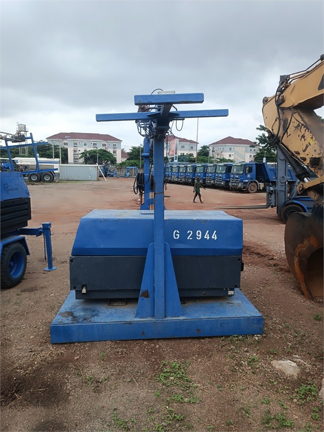 G-2944 Generator Diesel Floodlight Platform 20kVA