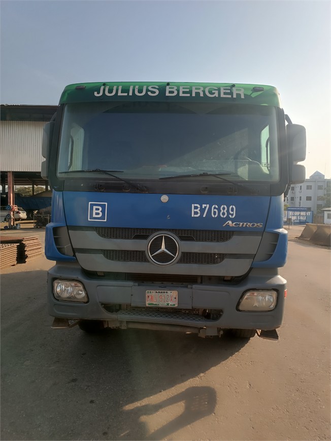 B-7689 Truck Rear Tipper 14m³ 3331 6x4