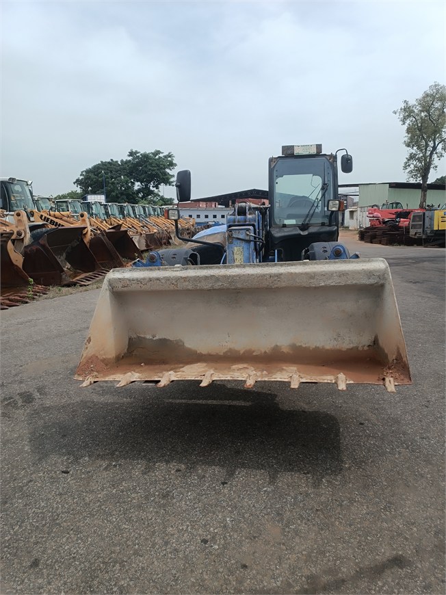 B-7865 RT Telescopic Forklift 535-125