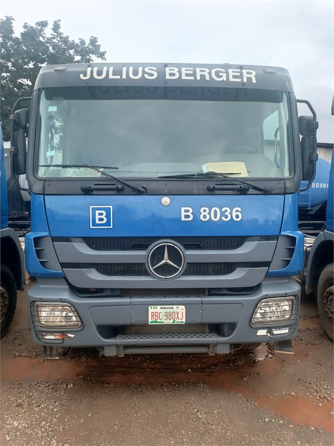 B-8036 Truck Tractor Semi-Trailer 3340 6x4