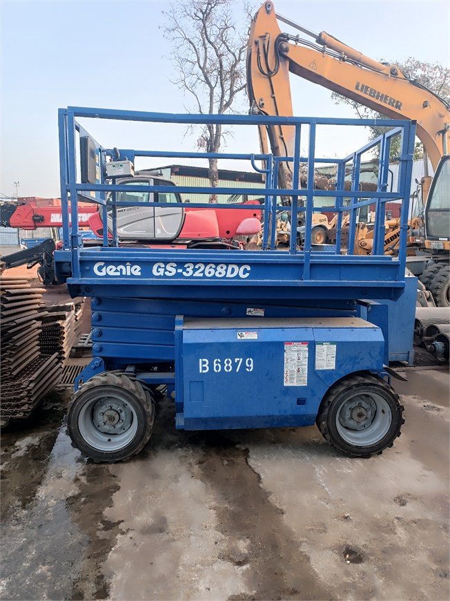 B-6879 Working Platform Scissors 450kg/12m GS3268E