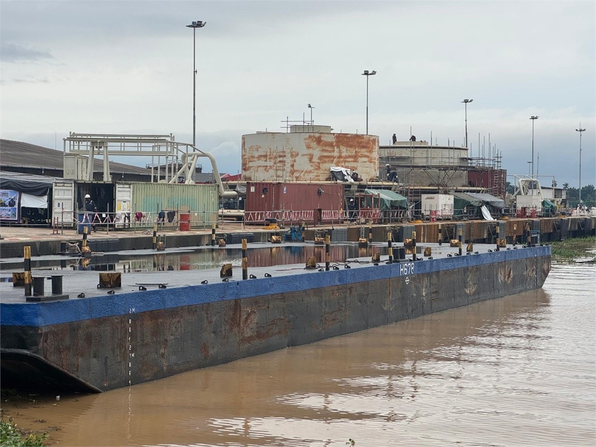 H-678 Transport Pontoon 1000to.