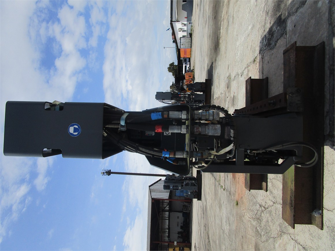 C-2934 Piling/Drilling Hydraulic Vibrator PVE40VML
