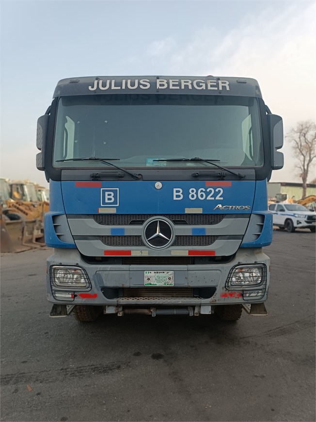 B-8622 Truck Tractor Semi-Trailer 2031 4x2