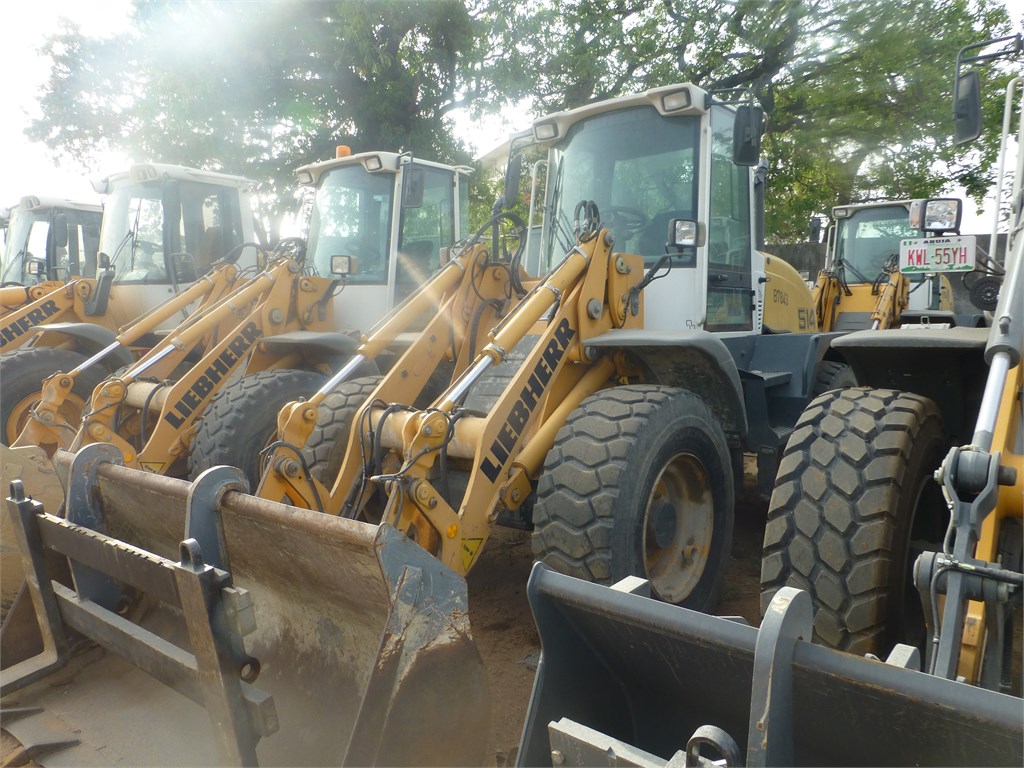 B-7843 EM Tool Carrier L514 1.4m³ & Fork B-7843 EM Tool Carrier L514 1.4m³ & Fork