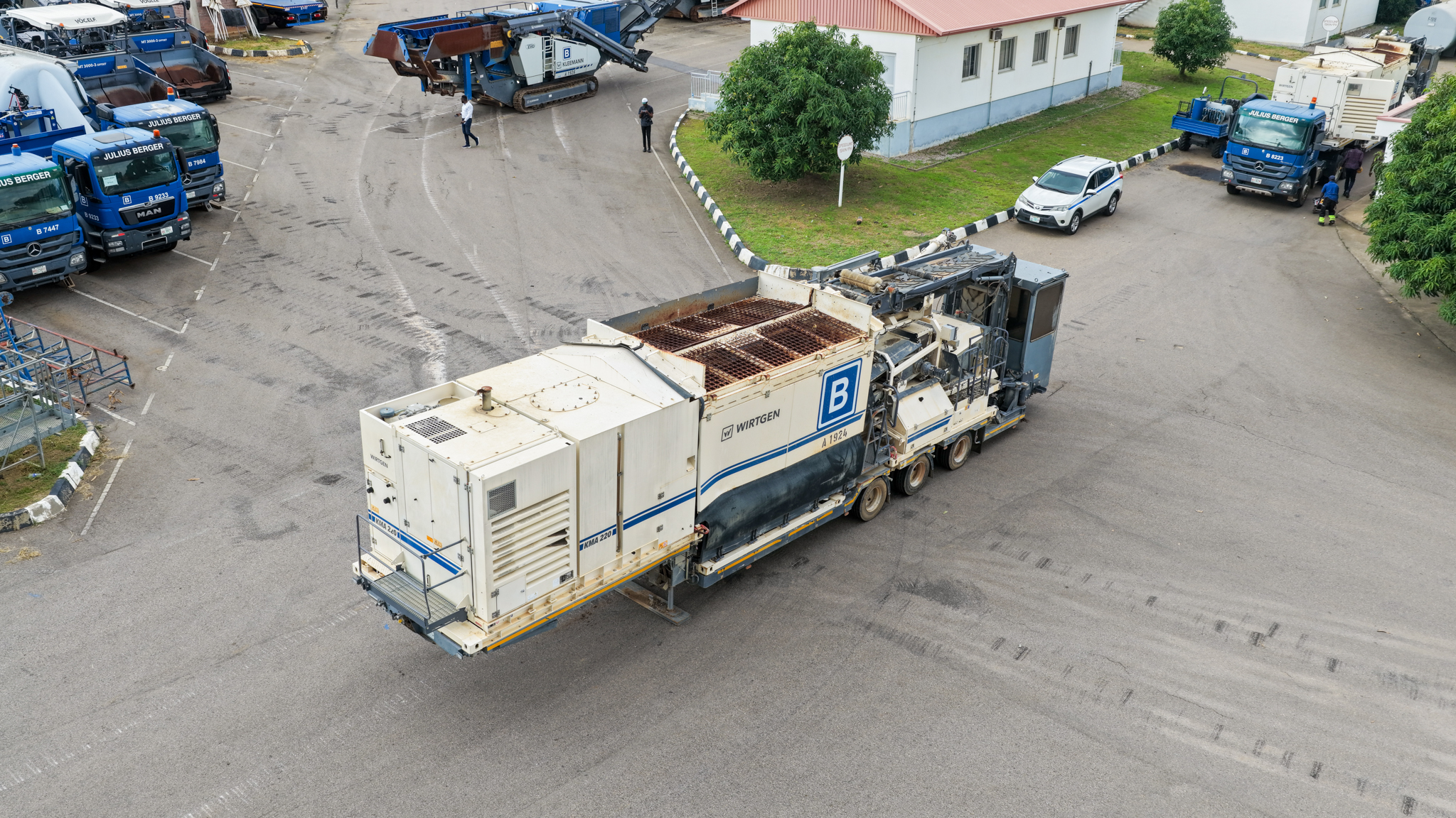 A-1924 Asphalt Mobile Cold Recycling Mixing Plant KMA220