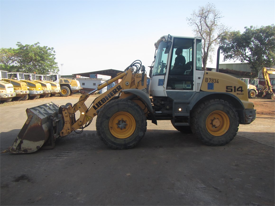 B-7834 EM Tool Carrier L514 1.4m³ & Fork
