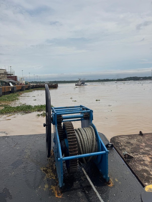 H-678 Transport Pontoon 1000to.