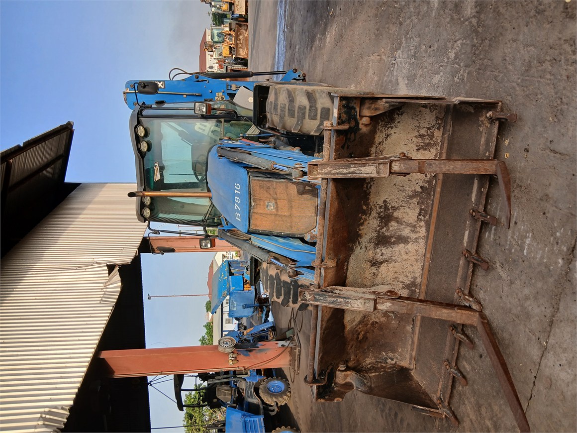 B-7816 EM Backhoe Loader 4CX 1.1m³
